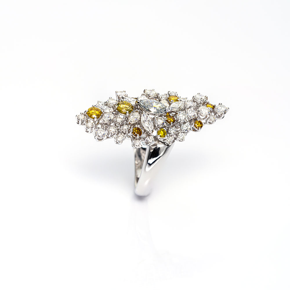 Anello Con Diamanti Fancy