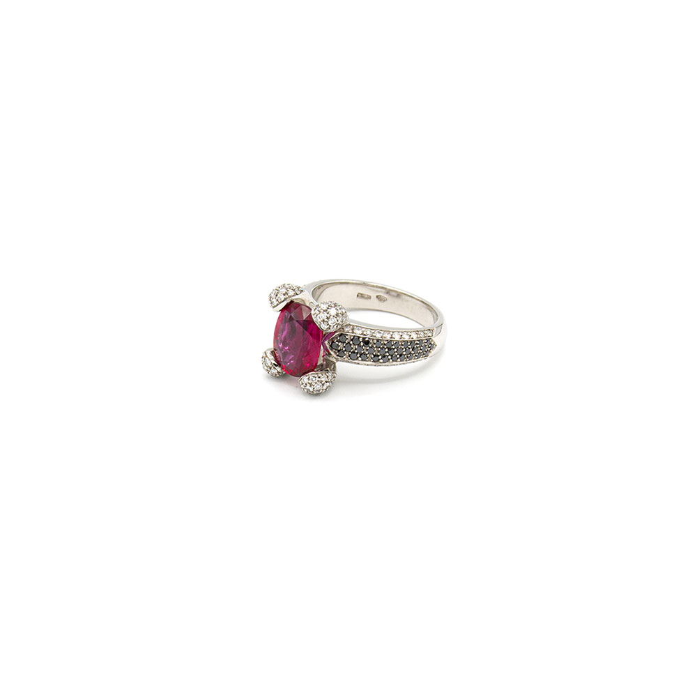 Anello Diva
